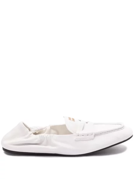 Pantofi loafer Miu Miu cu autograf alb