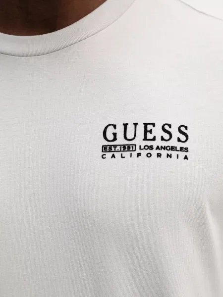 Футболка Guess