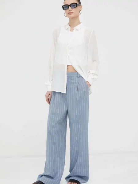 Długa koszula Bruuns Bazaar elegancka z długim rękawem biała