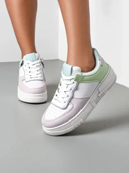 Sneakerși Resti alb