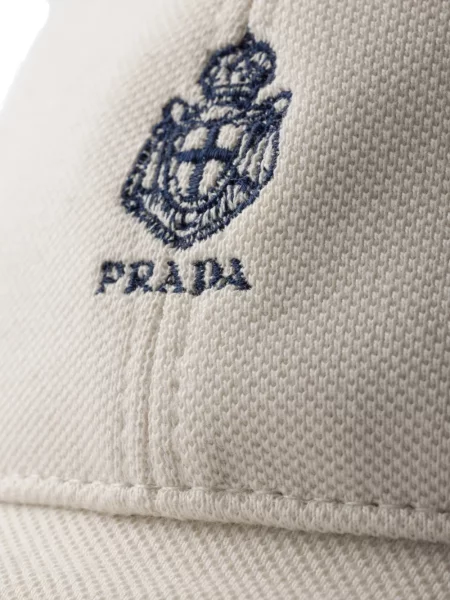 Șapcă Prada