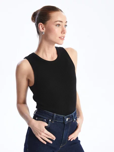 Pulover Lc Waikiki cu decolteu rotund negru