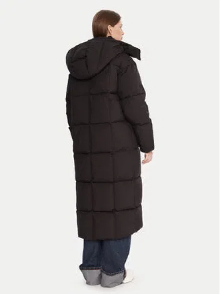 Tommy Jeans Zimski plašč Alaska črna
