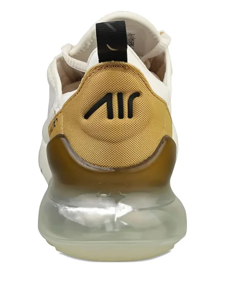 Маратонки Nike Air Max 270 от муселин синьо