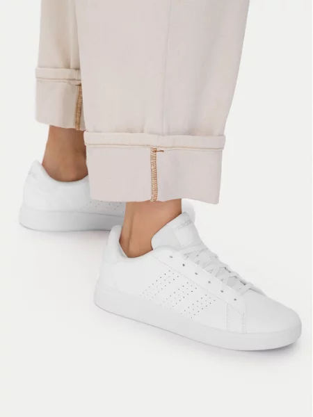 Sneakersy adidas bílé