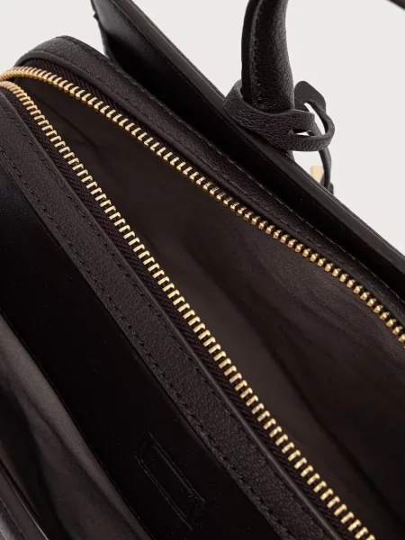Кожаная сумка Michael Michael Kors