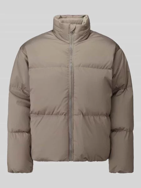 Kurtka w stylu puffer o kroju regular fit z ukrytym kapturem Levi's
