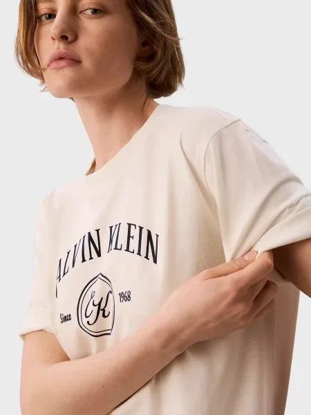 Футболка Calvin Klein Jeans біла