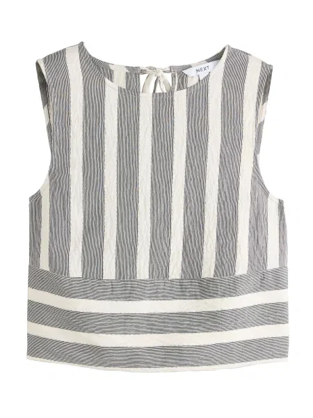 Top Next de lână alb