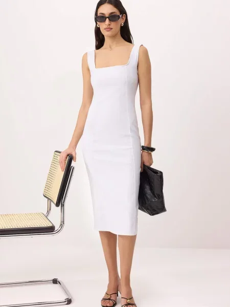 Trendyol Rochie alb