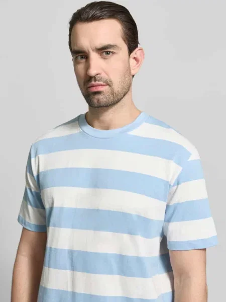 Oversized T-shirt z okrągłym dekoltem Lindbergh