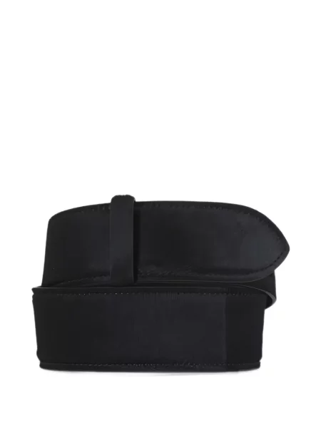 Cu centură curea Khaite negru