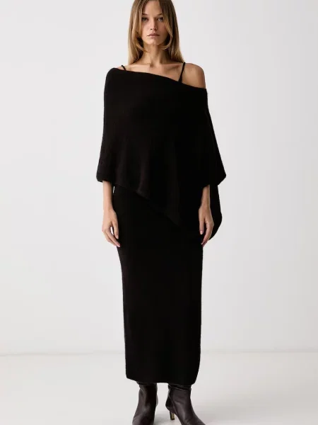 Rochie Gestuz de lână maro