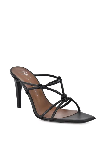 Papuci tip mules Giuseppe Zanotti cu vârf pătrat negru