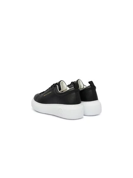 Superge Armani Exchange črna