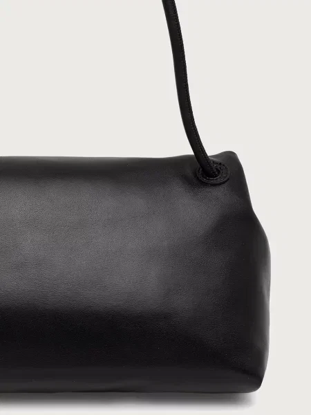 Кожаная сумка Trussardi