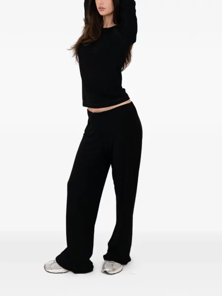 Koszulka On/off Essentials czarna