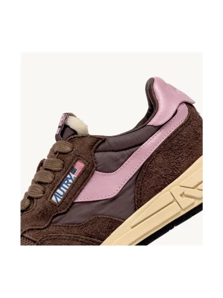 Sneakersy Autry brązowe
