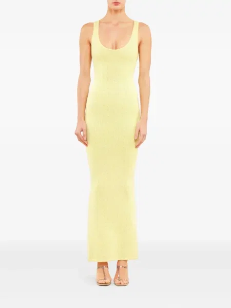 Rochie maxi Asta Resort cu decolteu în U de costum galben