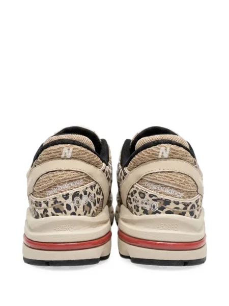Sneakerși New Balance cu imagine cu model leopard negru