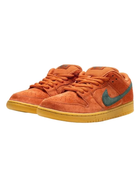 Pantofi Nike portocaliu