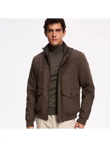 Reserved Bunda bomber z imitace semiše pudrově hnědá