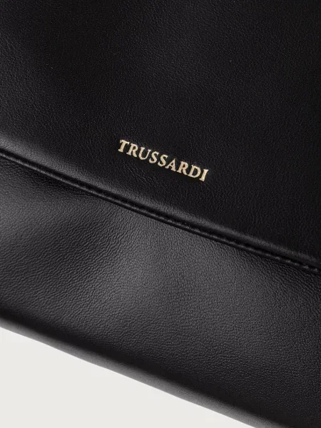 Кожаная сумка Trussardi