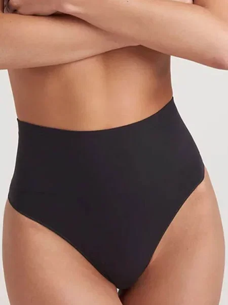 Моделирующие трусики стринг FIGI_GATTA_STRING_CORRECT_SENSUAL_SKIN чорні