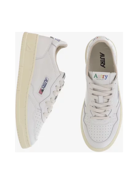Sneakersy Autry białe