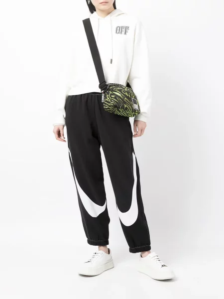Pantaloni Nike cu imagine alergare negru