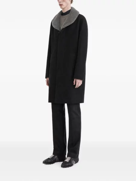 С яка палто от овча кожа Maison Margiela от овча кожа черно