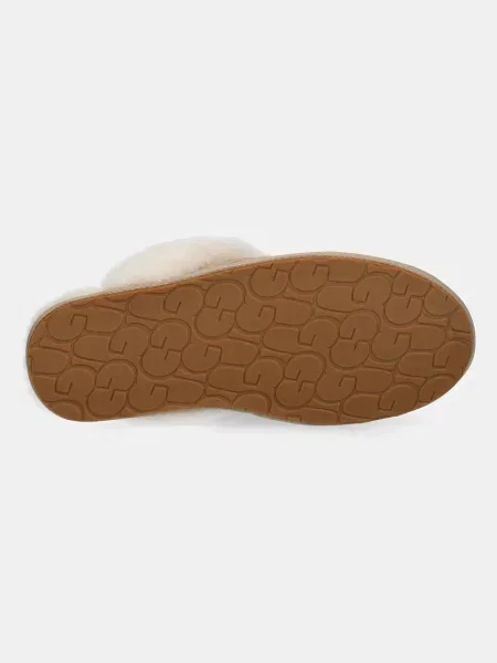 Замшевые тапочки Ugg бежевые