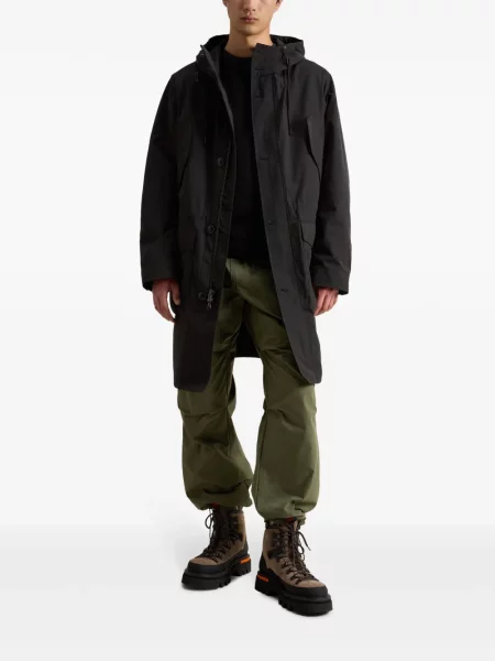 Parka Woolrich juoda