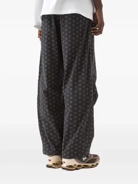 Pantaloni Maharishi cu imprimeu geometric albastru