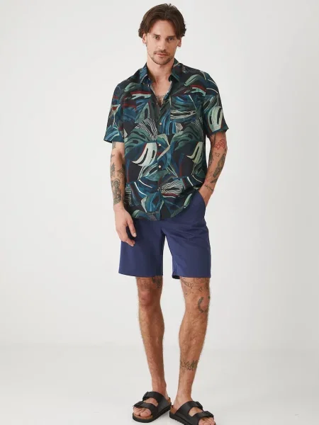 Košile s příměsí lnu Medicine více barev regular s klasickým límcem