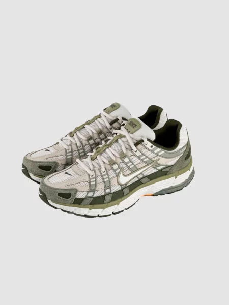 Кожаные кроссовки Nike