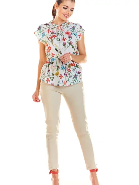 Bluzka Infinite You biała