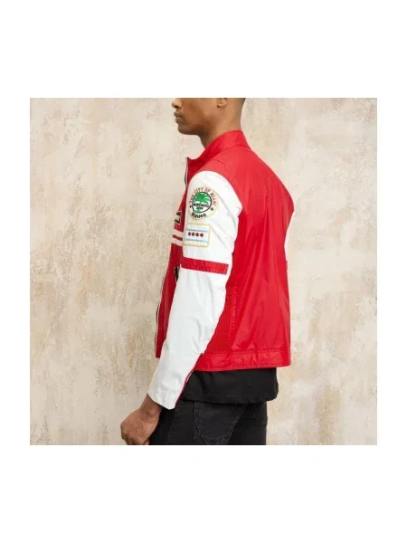 Sako Blauer červená