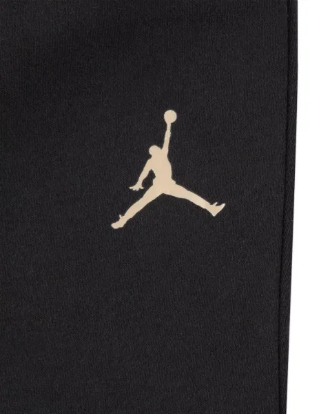 Анцуг Jordan черно