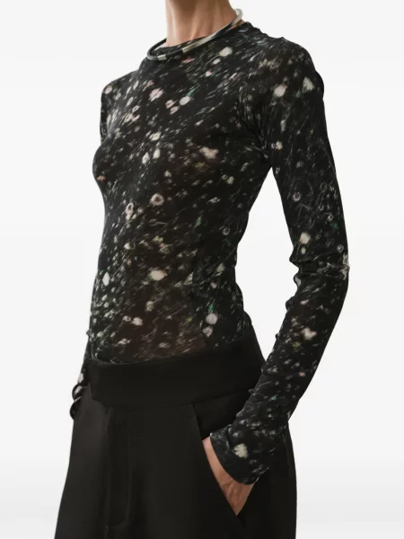 Lung tricou Less cu model floral cu imagine negru