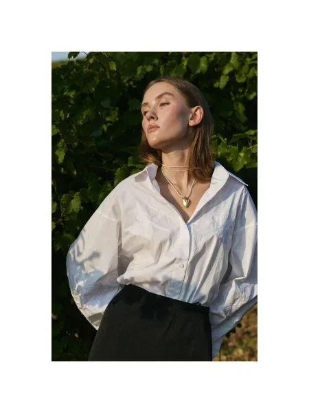 Сорочка з вишивкою Estro біла