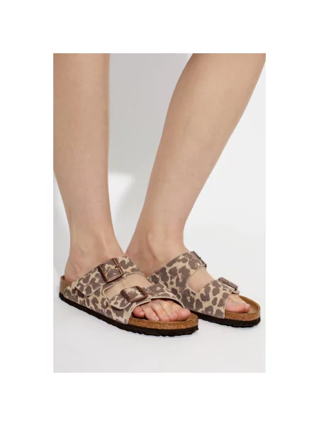 Klapki Birkenstock skórzane beżowe