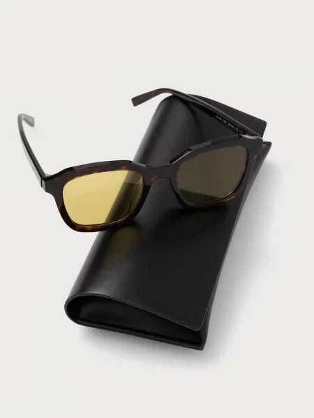 Солнцезащитные очки Saint Laurent
