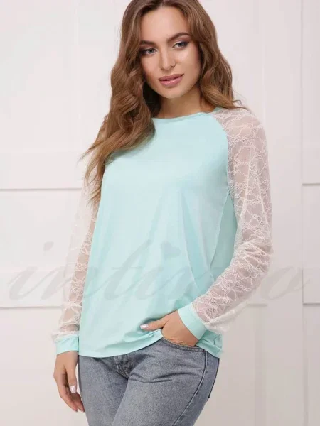 Джемпер чорний