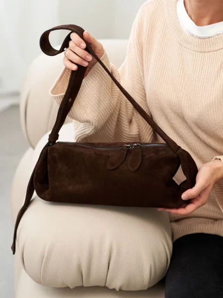 WeLassie Сумка shkrqna-zamsheva-zhnocha-sumka-mej-shokoladnij Темно-коричневий Шкіра коричнева