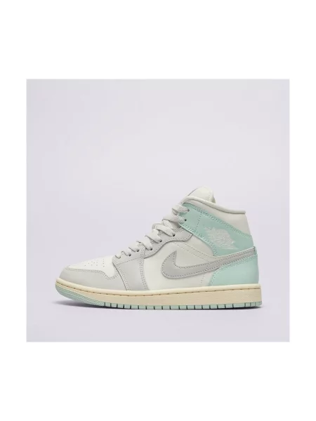 Členkové topánky Nike biela