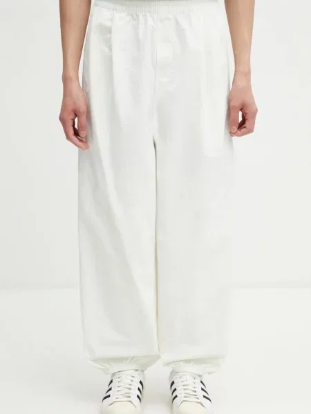 Παντελόνια adidas Chavarria Woven Track Pant Off White M μπεζ