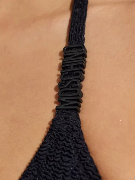Top Moschino cu autograf negru