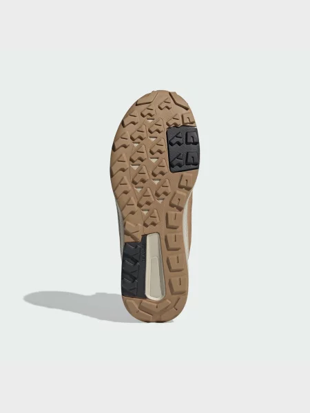 Ботинки Adidas коричневые