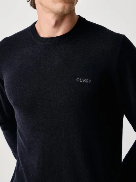 Шелковый свитер Guess